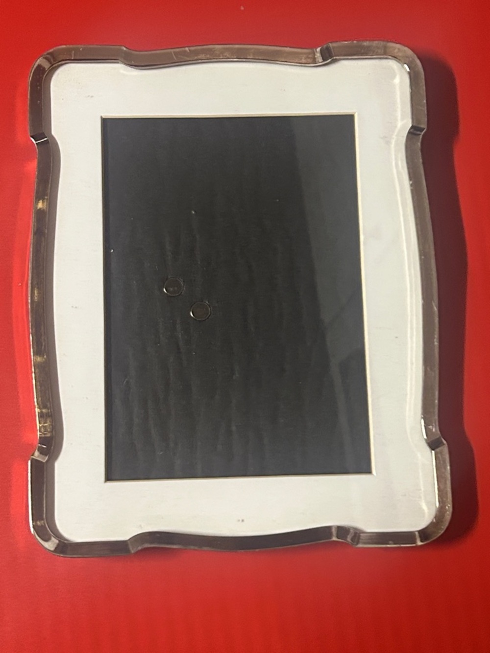 Clear Acrylic Scalloped Edge Photo Frame with White Mat